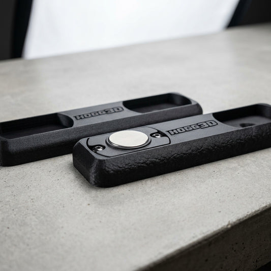 Side view of HOGG3D PC-CF Magnetic Mic double adapter plates; Magnetic Mic mount not included