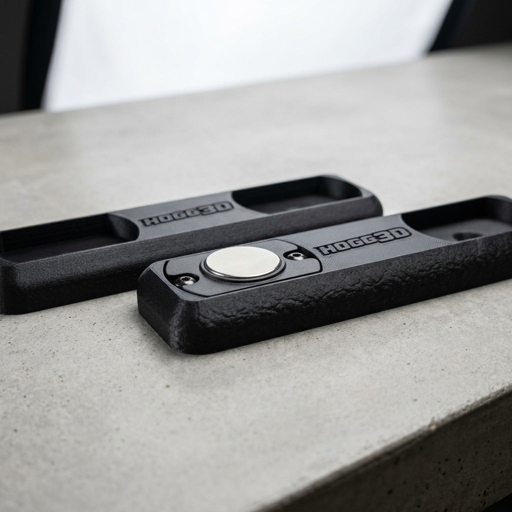 Side view of HOGG3D PC-CF Magnetic Mic double adapter plates; Magnetic Mic mount not included