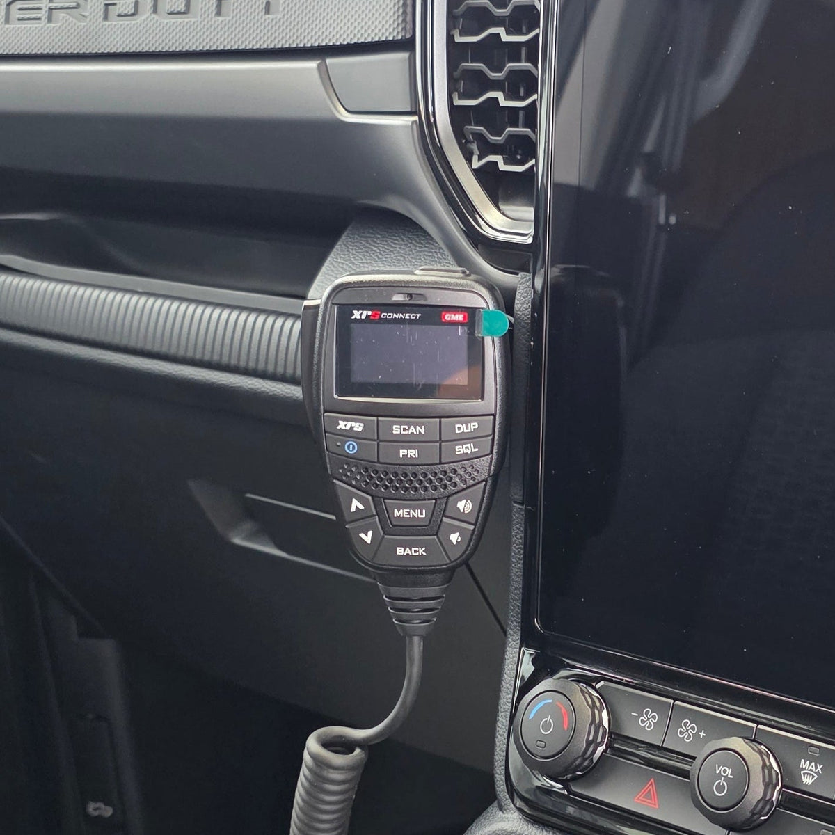 UHF/Quadlock/Universal Dash Mount for Ford Ranger Super Duty IDMS – HOGG3D