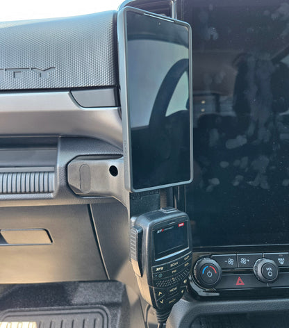 UHF/Quadlock/Universal Dash Mount for Ford Ranger Super Duty IDMS
